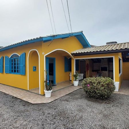 Casa 300M Da Praia Com Lindo Jardim! Florianopolis Exterior photo